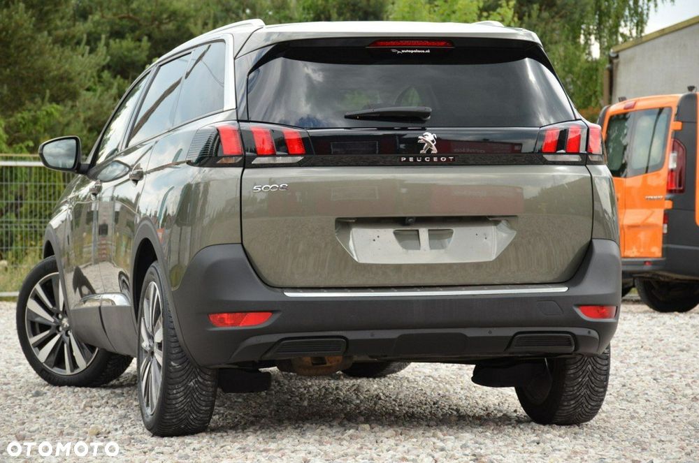 Peugeot 5008 - 6