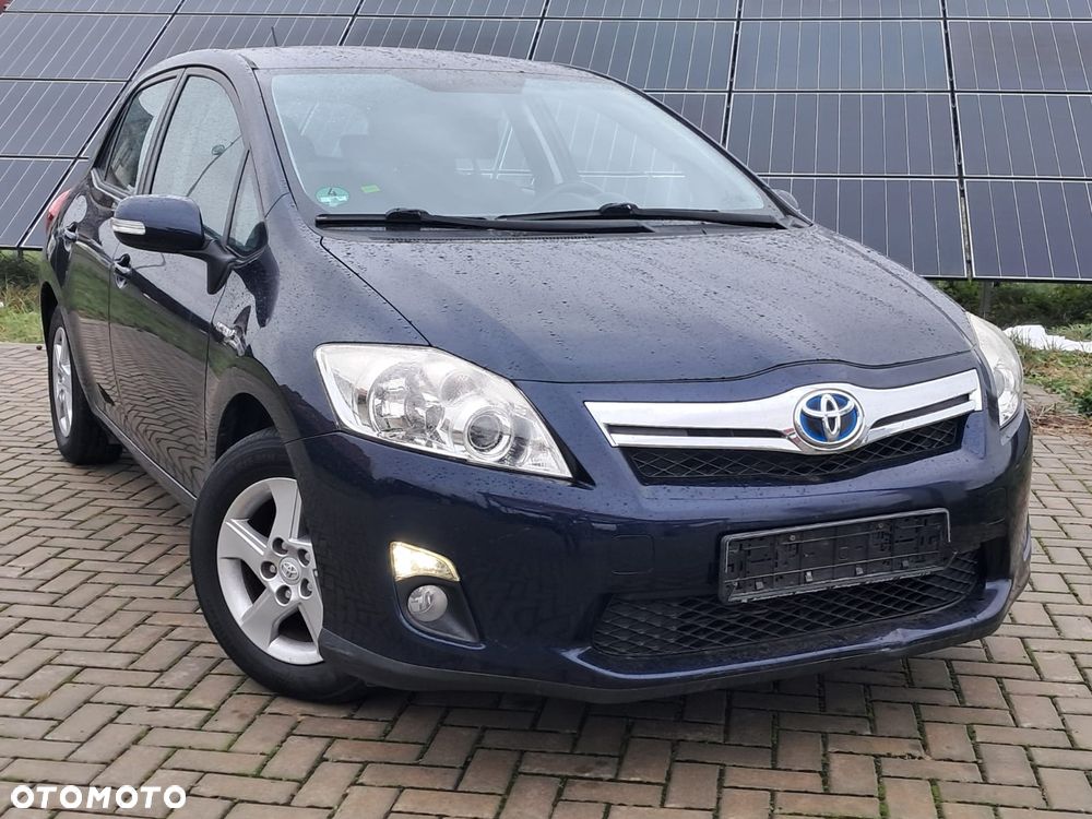 Toyota Auris - 1