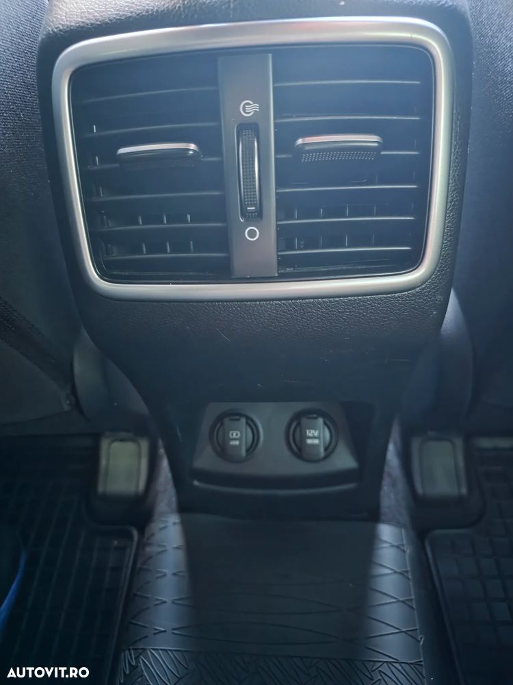 Kia Sportage 1.6 DSL MHEV 7DCT HP 4x2 Plus - 12