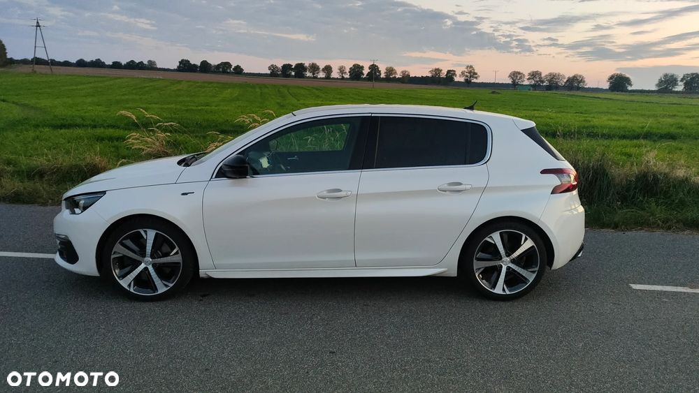 Peugeot 308 PureTech 225 EAT8 Stop & Start GT - 4