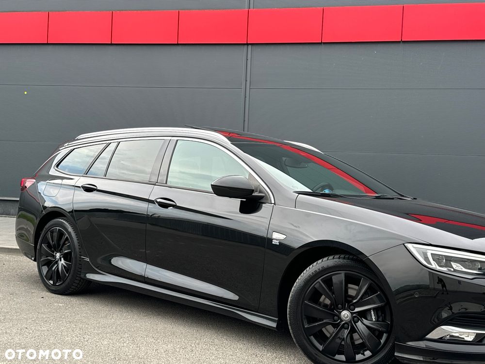 Opel Insignia 2.0 T 4x4 GSi S&S - 15