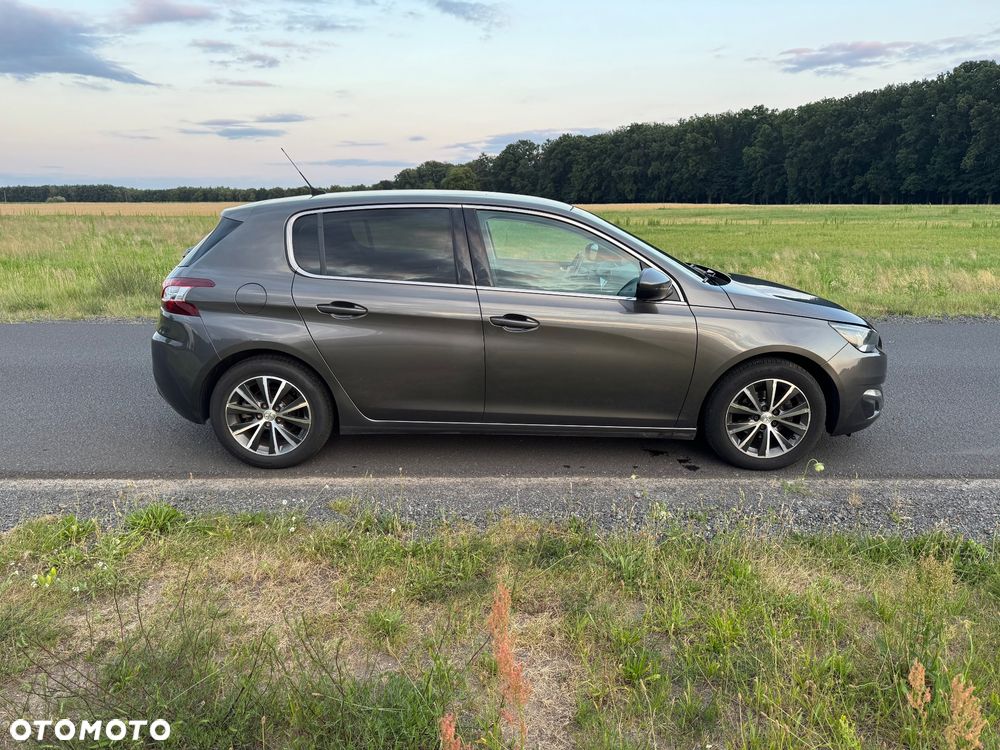 Peugeot 308 PureTech 110 Stop & Start Allure - 17