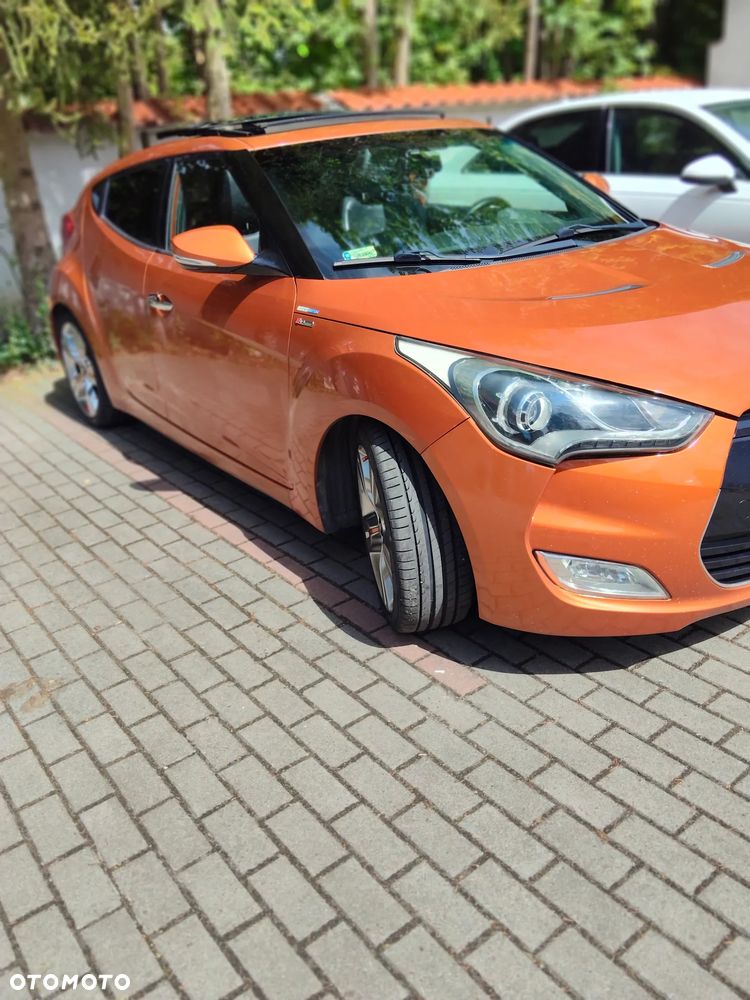 Hyundai Veloster 1.6 GDI Premium - 4