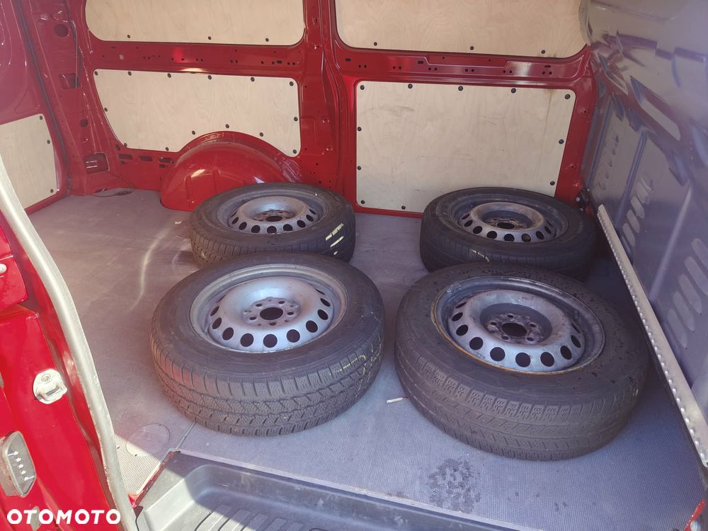 Mercedes-Benz VITO - 25