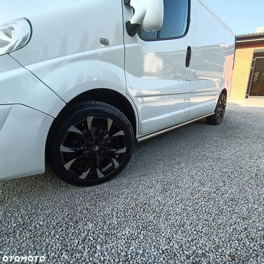 Renault Trafic II - 6