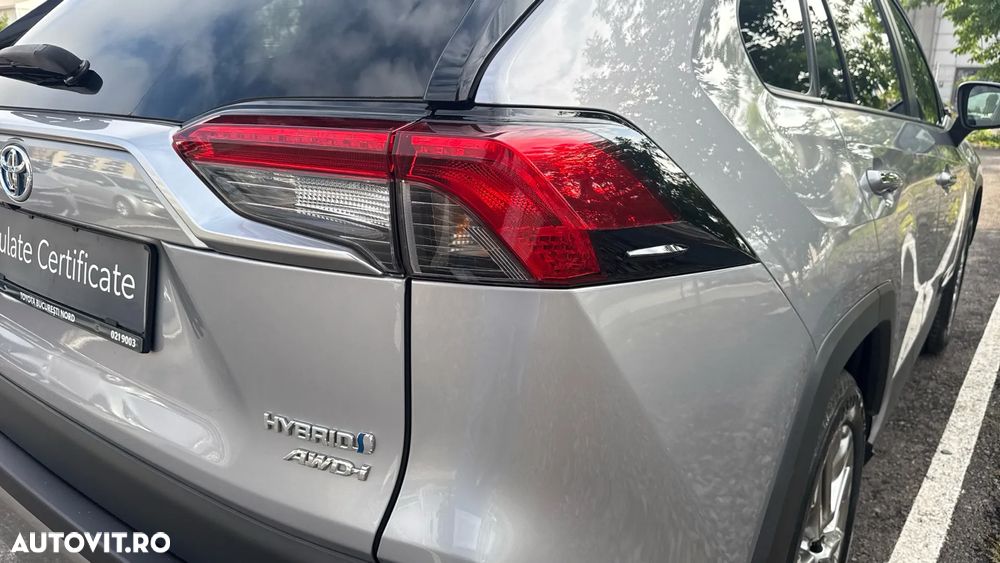Toyota RAV4 2.5 VVT-iE 4x4 Luxury - 30