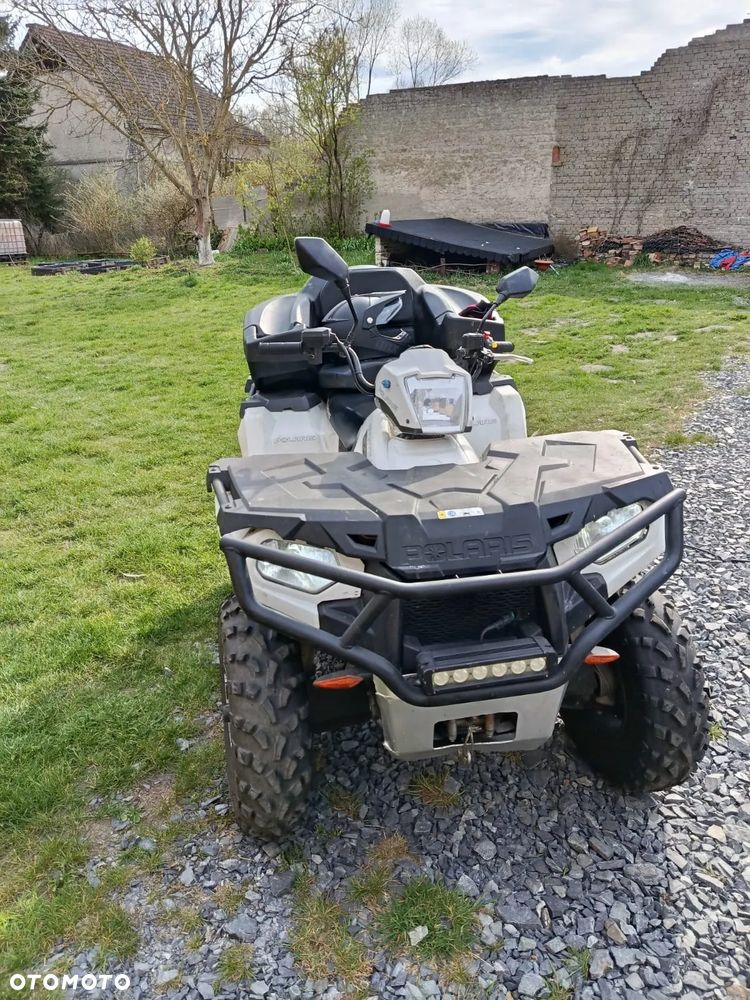 Polaris Sportsman - 1