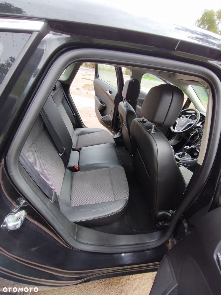 Opel Astra 1.6 CDTI Cosmo - 20