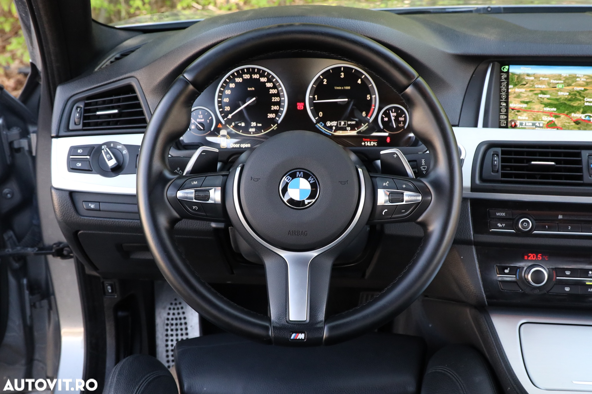 BMW Seria 5 520d Aut. M Sport Edition - 7
