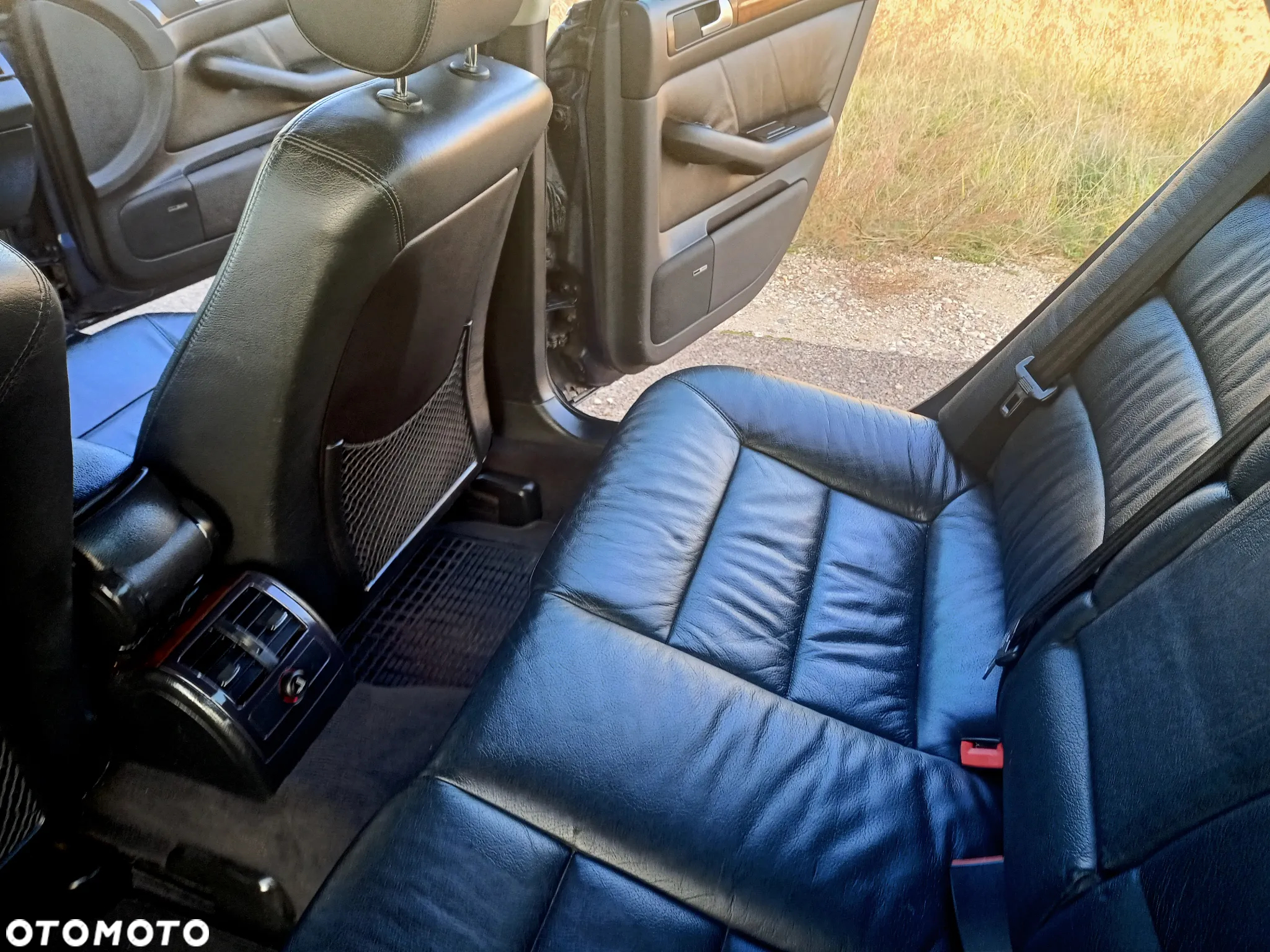 Audi A6 - 4