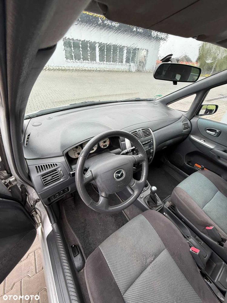 Mazda Premacy - 6