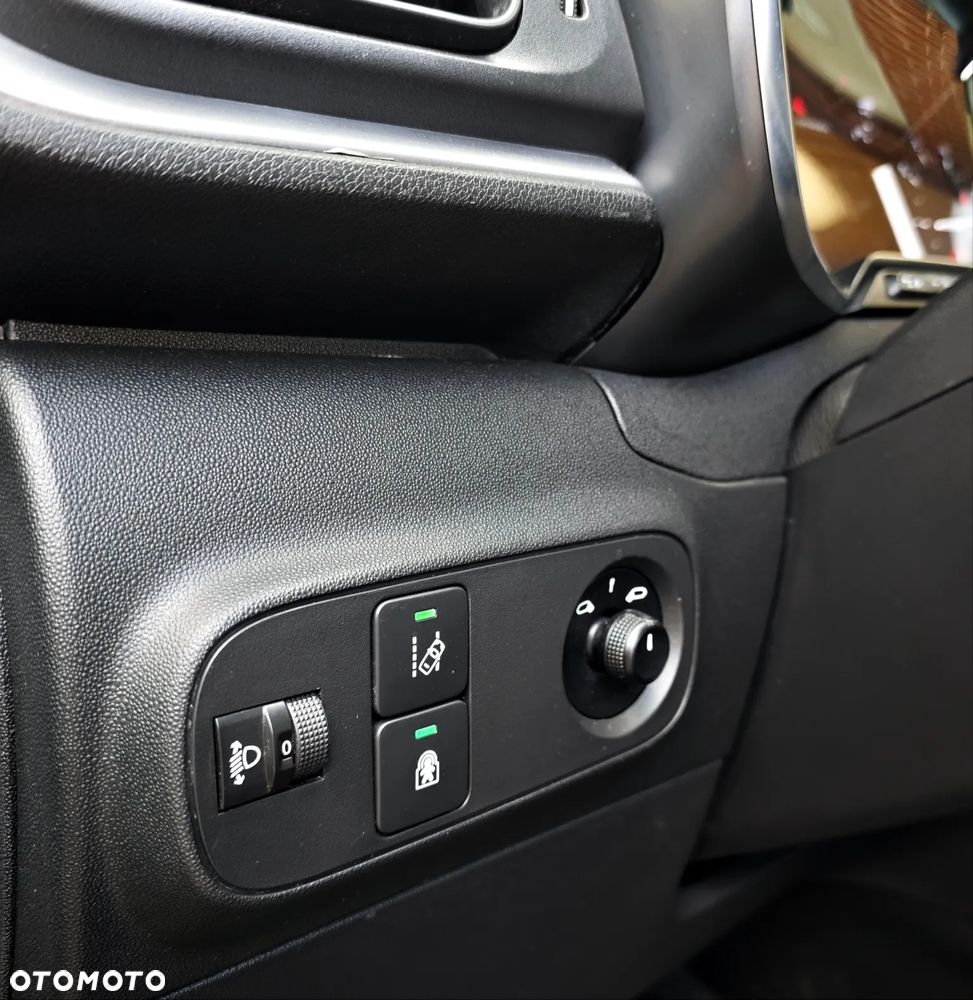 Citroën C3 1.2 PureTech Shine - 18