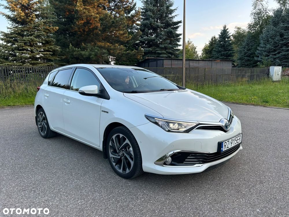 Toyota Auris Hybrid 135 Prestige - 7