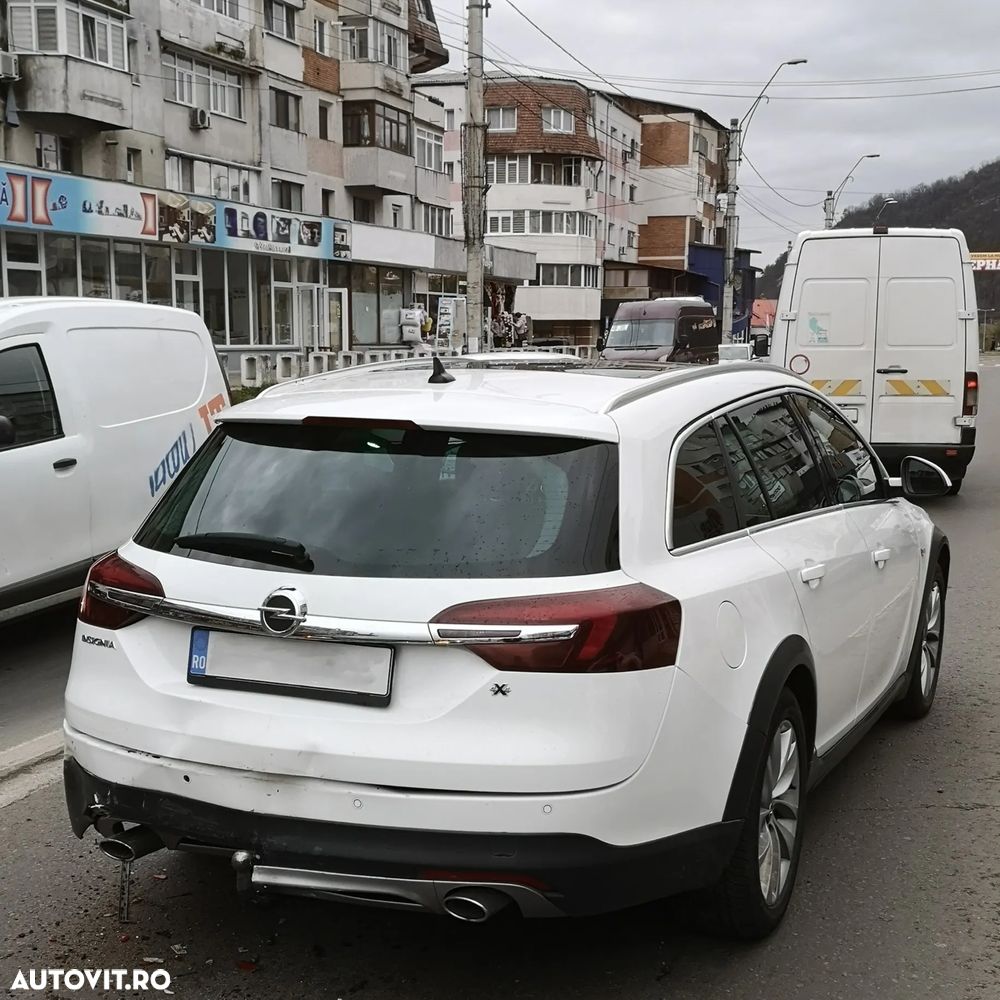 Opel Insignia 2.0 Bi Turbo CDTI 4x4 Country Tourer Aut. - 7