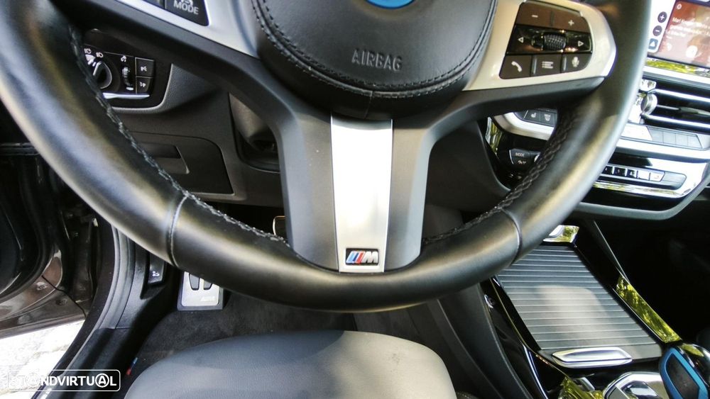 BMW iX3 M Sport Impressive - 57