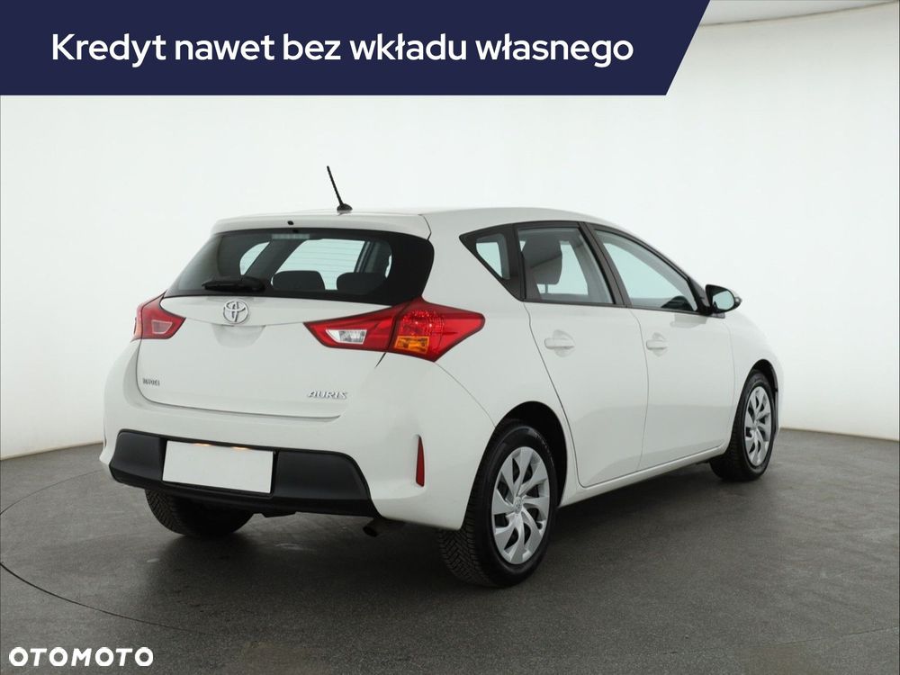 Toyota Auris - 7