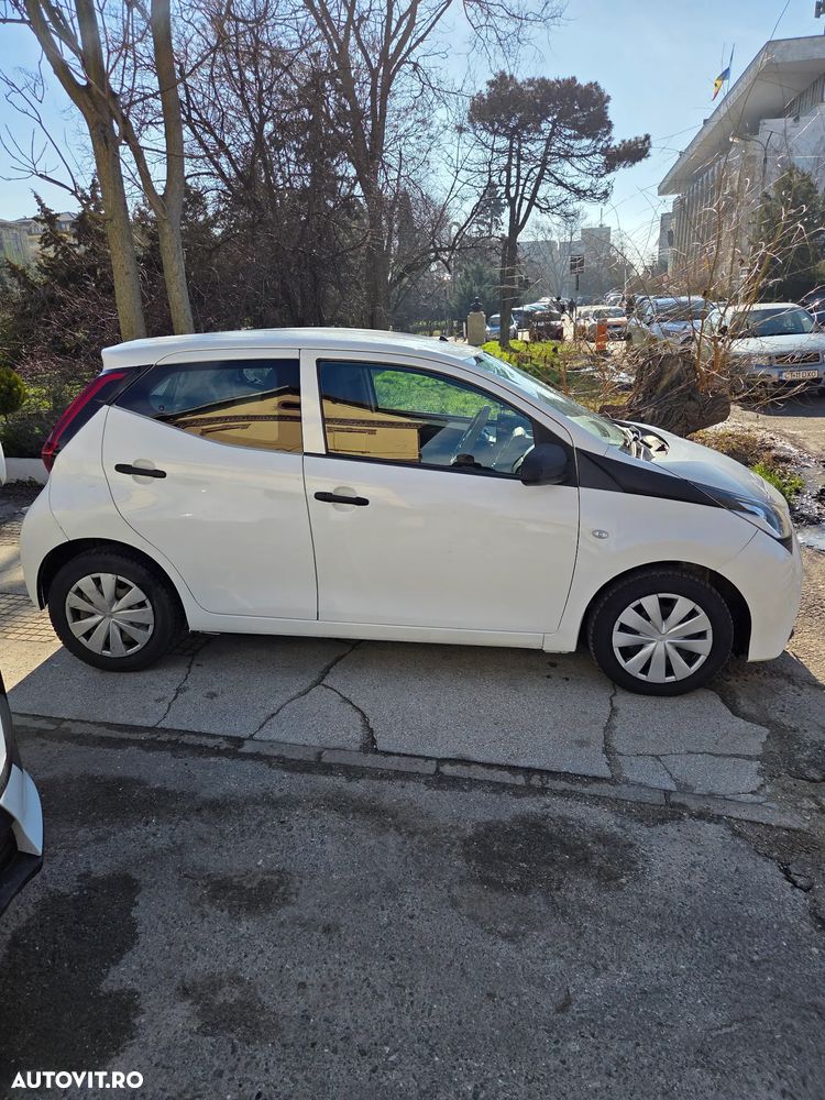 Toyota Aygo 1.0 VVY-I 5 usi X - 2