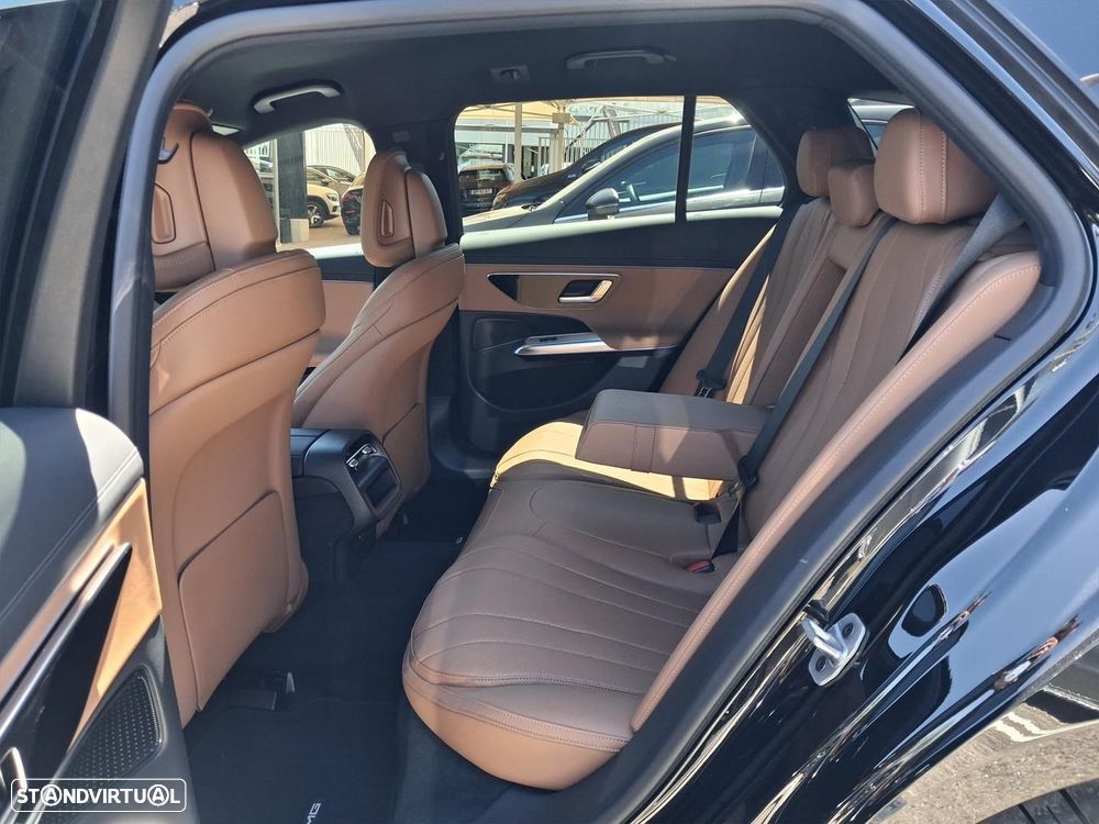 Mercedes-Benz E 300 de - 11