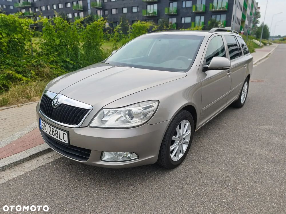 Skoda Octavia 1.4 TSI Ambiente - 1