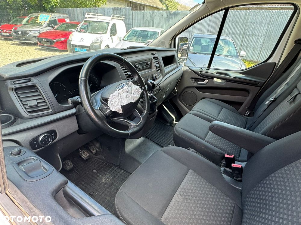 Ford Transit Custom - 12