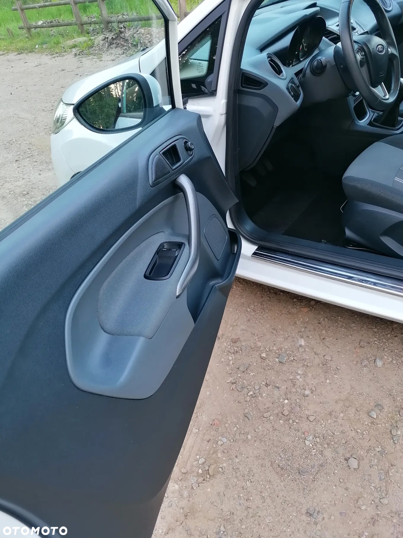 Ford Fiesta 1.25 Ambiente - 6