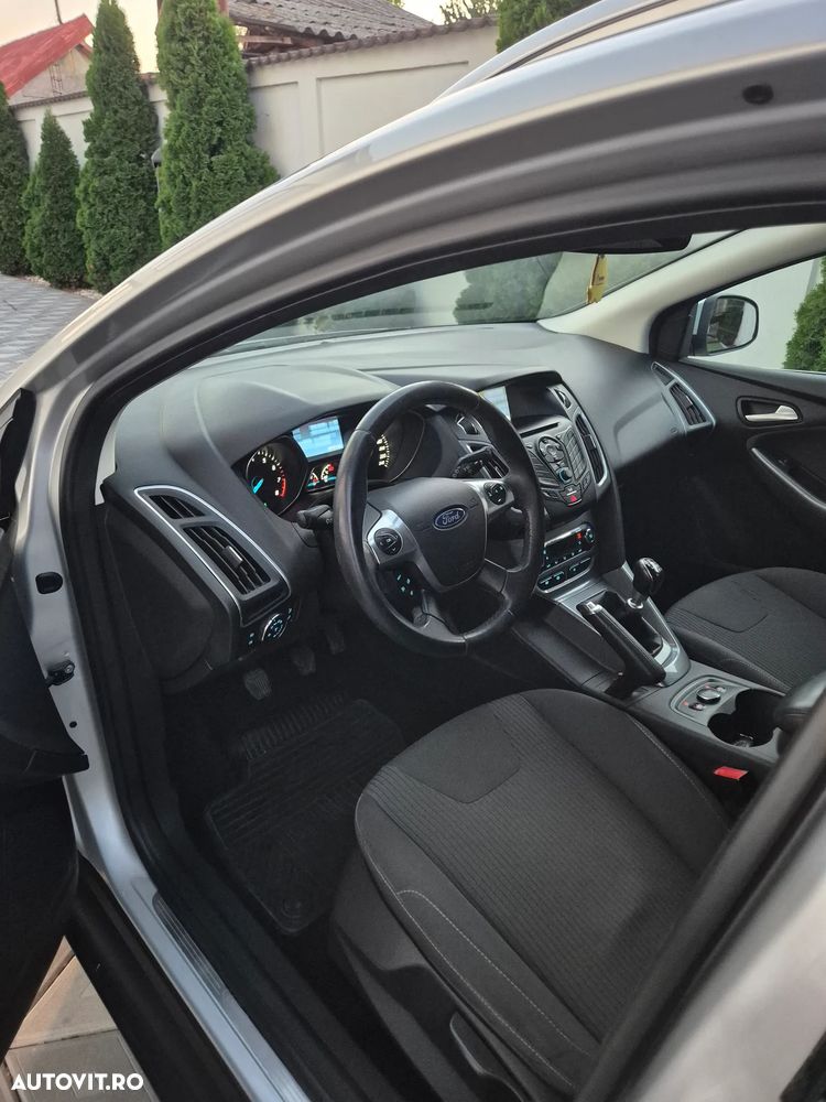 Ford Focus 1.0 EcoBoost Start-Stopp-System TITANIUM - 8