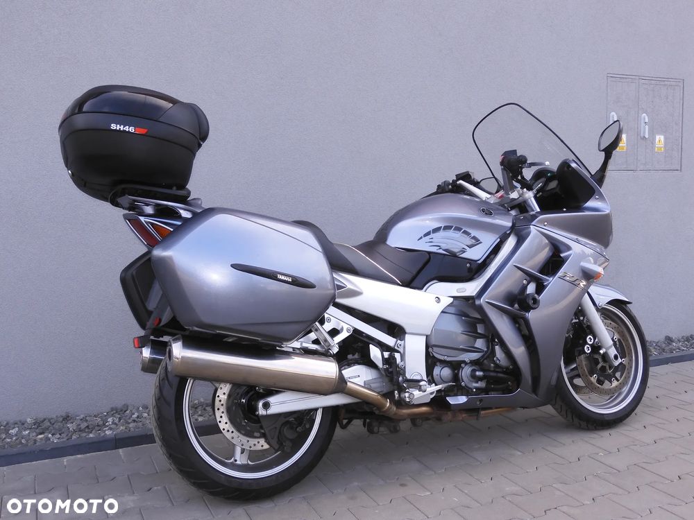 Yamaha FJR - 11