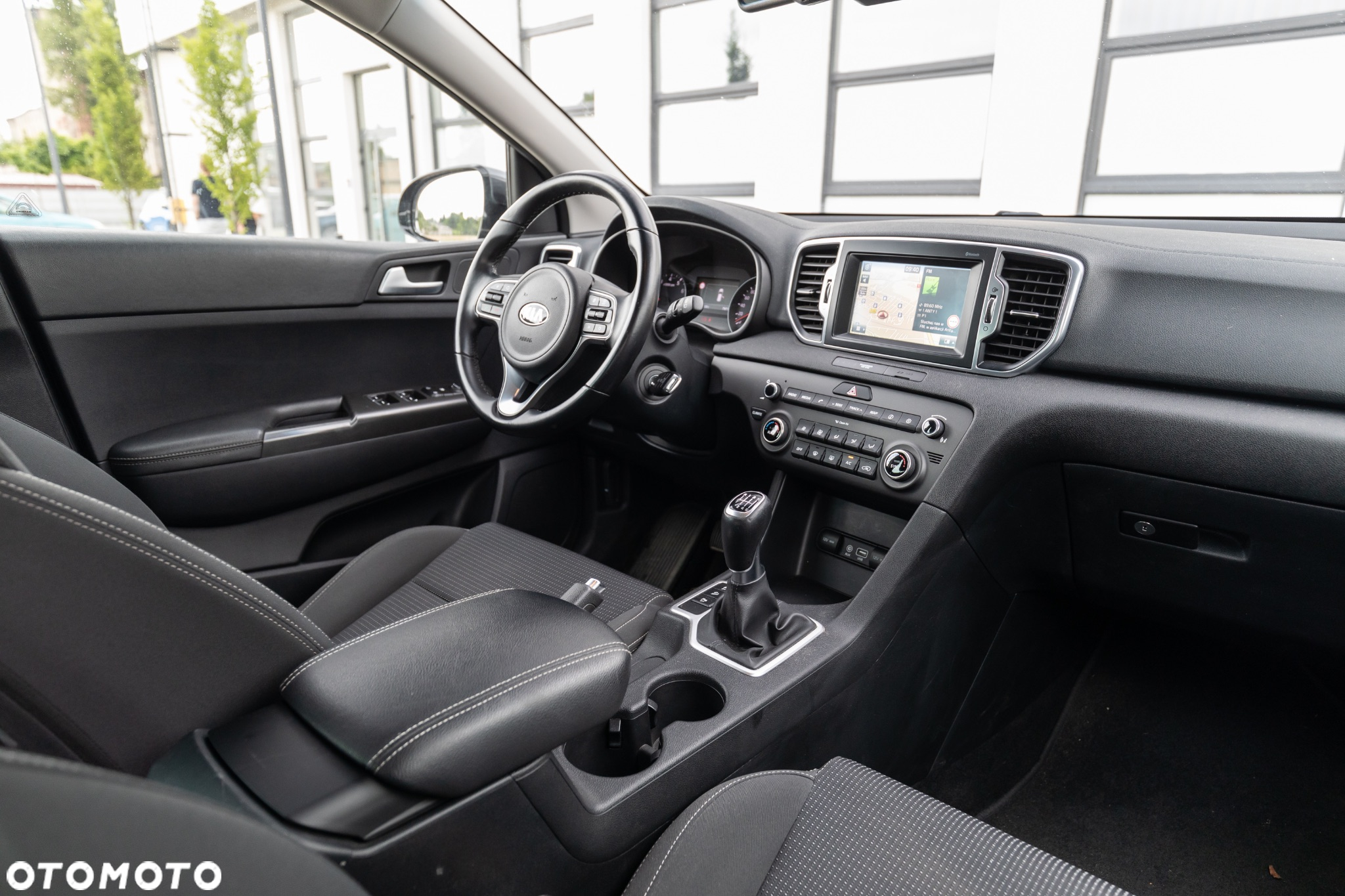 Kia Sportage 1.6 GDI L 2WD - 34