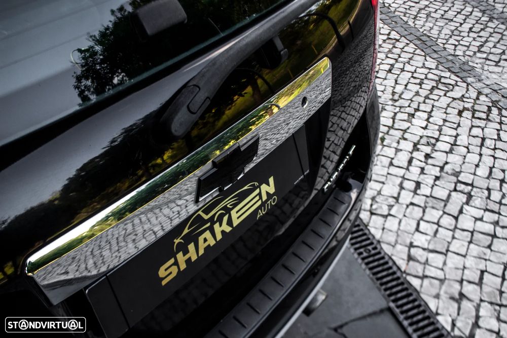 Chevrolet Captiva 2.0 VCDi Seven 7L - 10