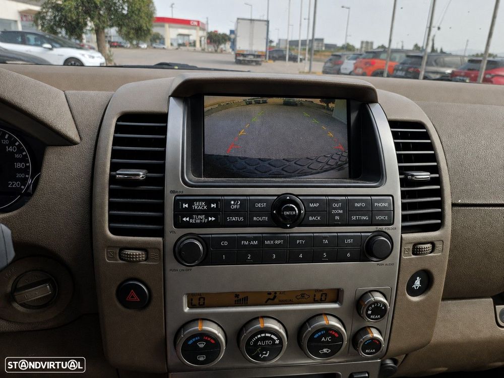 Nissan Pathfinder - 18