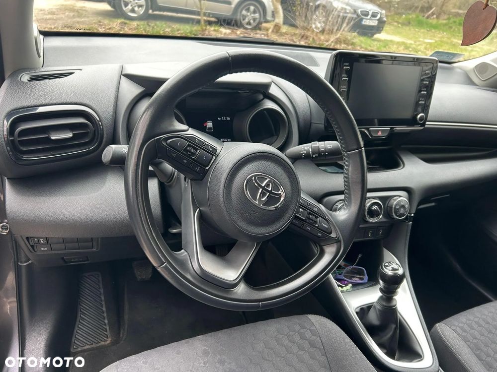 Toyota Yaris 1.5 Comfort - 2