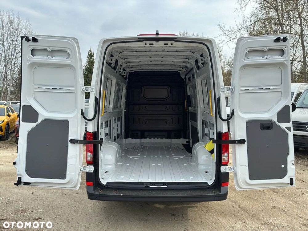 Volkswagen Crafter 35 Furgon L3/H2, 2.0 TDI 140 KM, Wysoki dach, r.o. 3640mm - 12