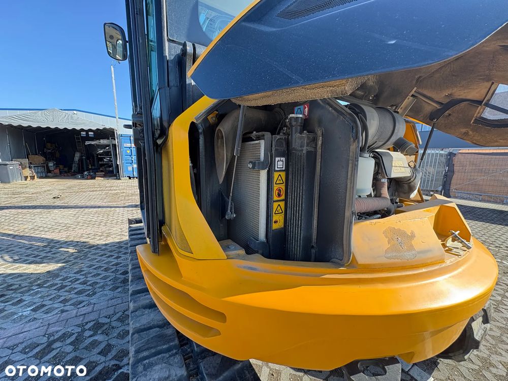 JCB 86C-2 - 9
