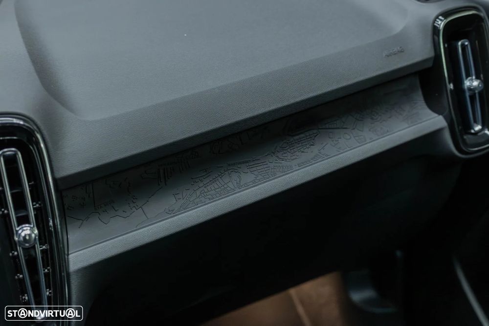 Volvo XC 40 Recharge 69 kWh Single Motor Core - 28