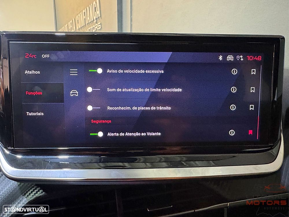 Peugeot 2008 1.2 PureTech Allure Pack - 34