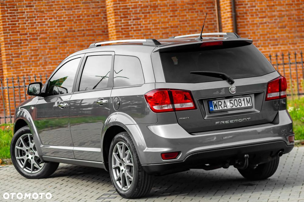 Fiat Freemont 2.0 Multijet 16V DPF Automatik Allrad Black Code - 12