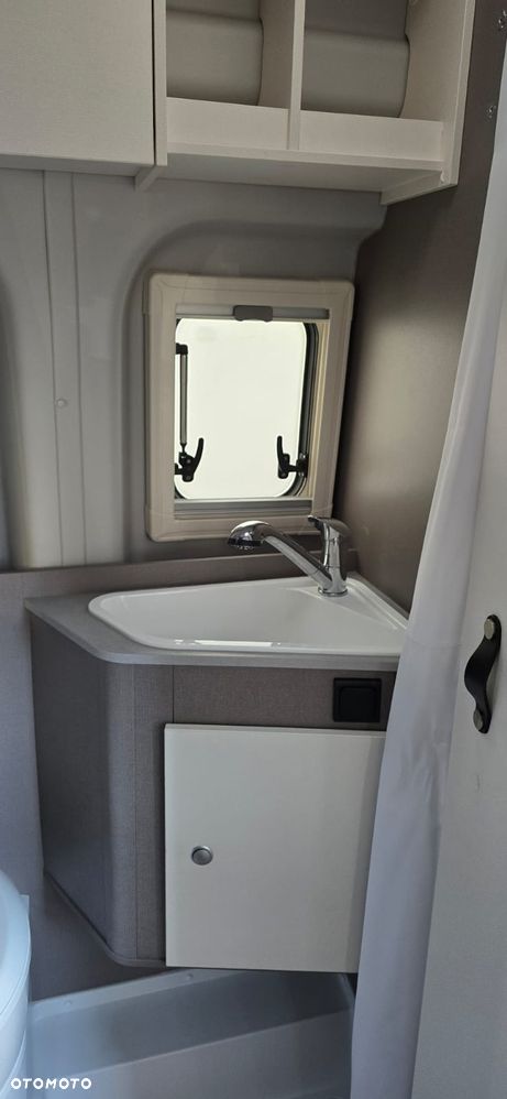 Ford Eura Mobil Profila - 31