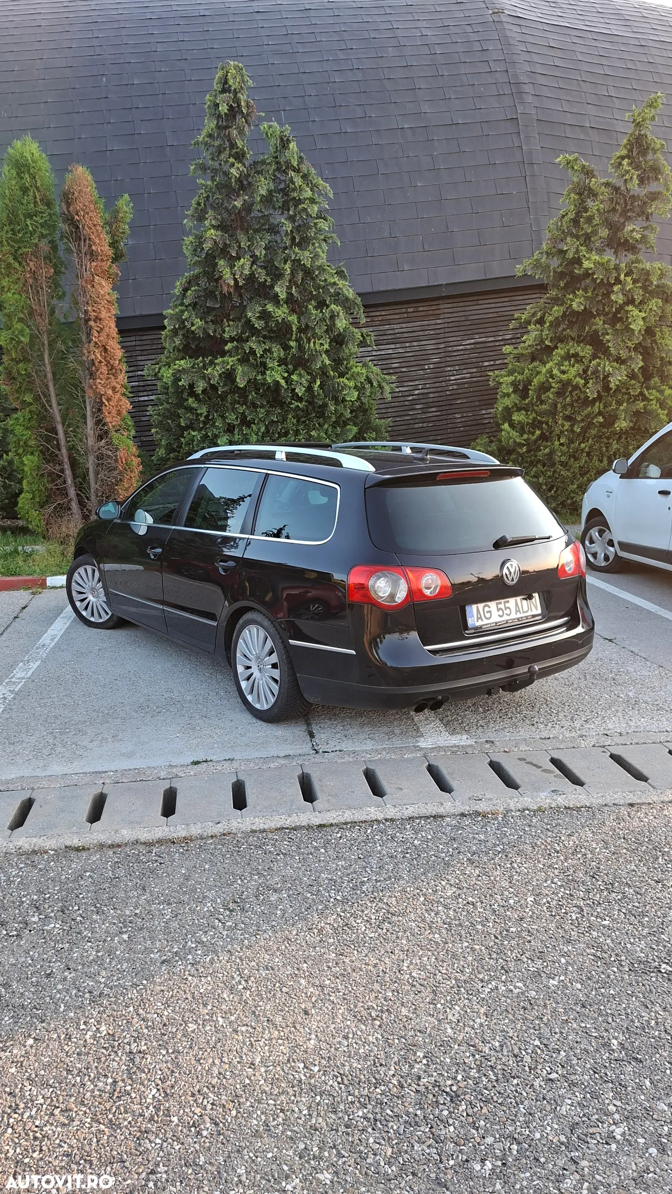 Volkswagen Passat 2.0TDI Comfortline DPF DSG - 4