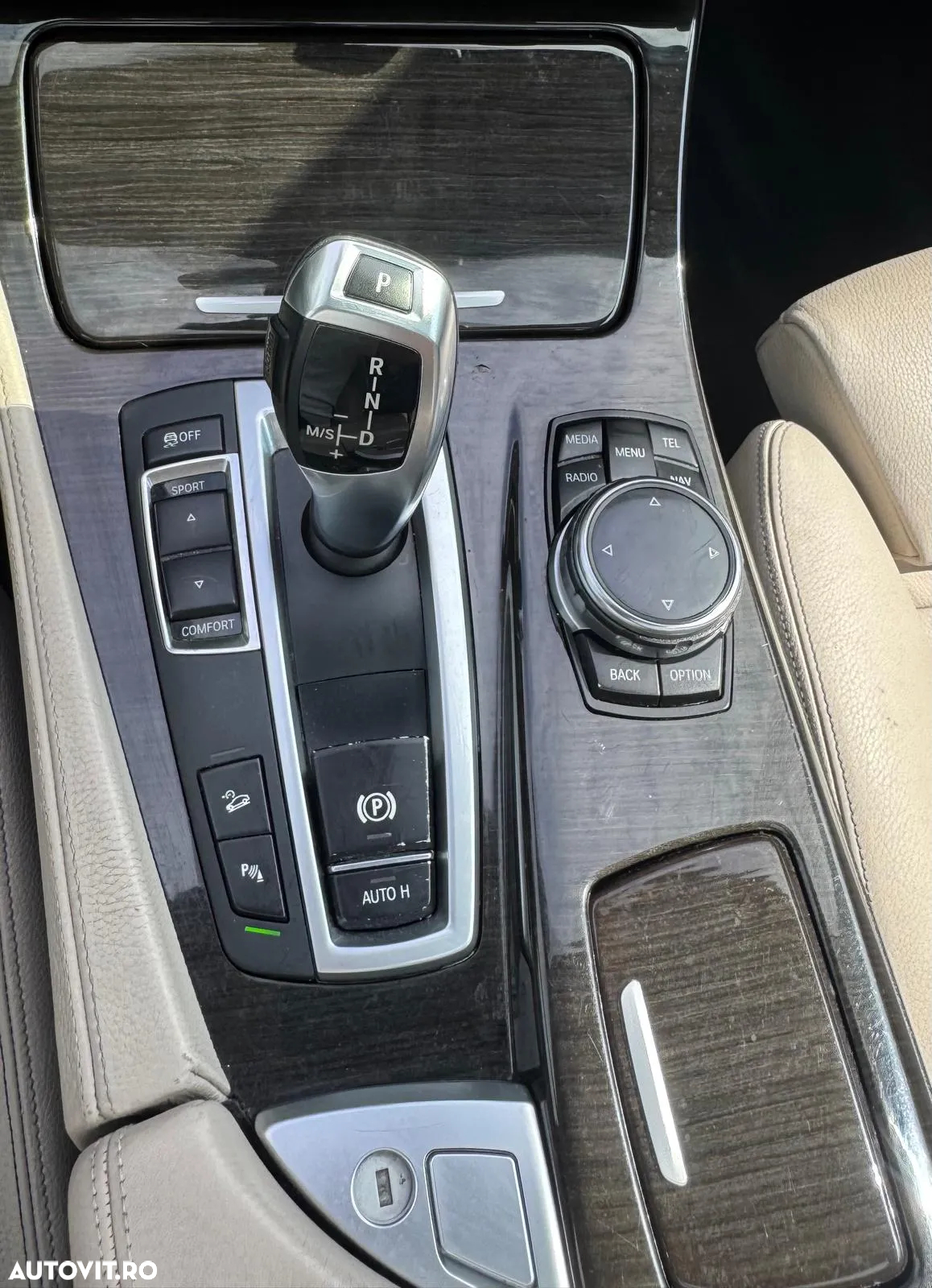 BMW Seria 5 520d xDrive AT - 15