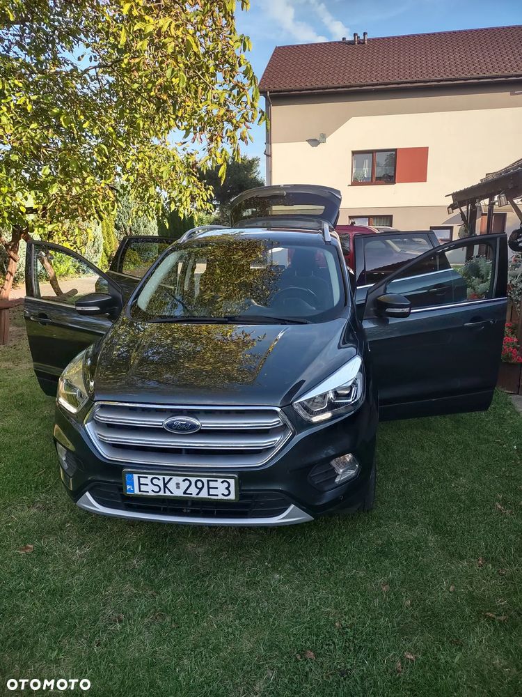 Ford Kuga 1.5 EcoBoost 2x4 Business Edition - 23