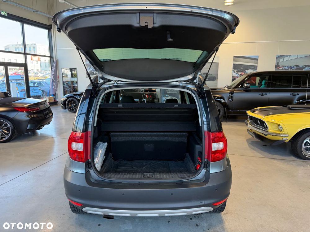 Skoda Yeti 1.2 TSI Elegance PLUS EDITION - 23
