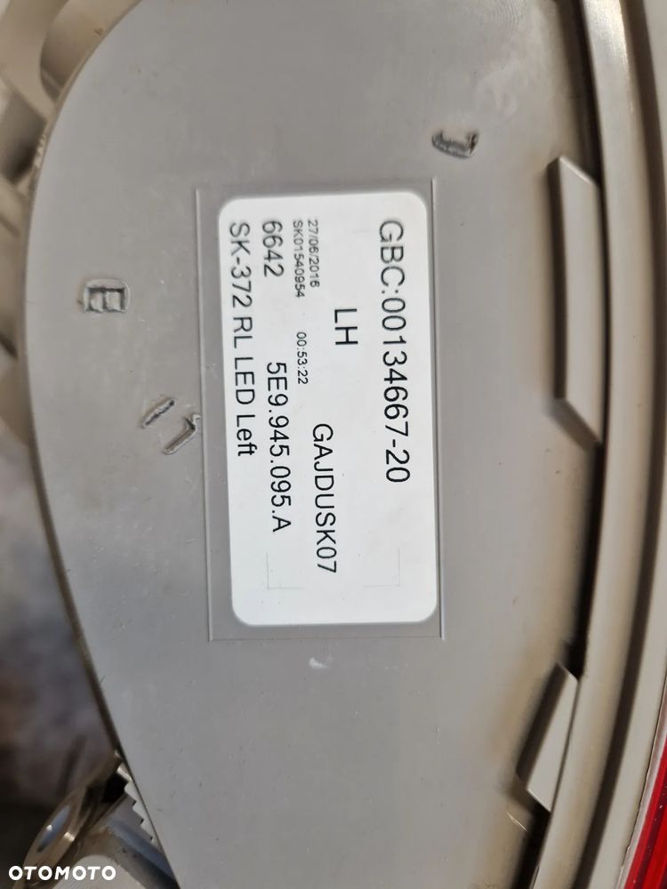 Skoda Octavia 3 5E9 Kombi Lift Lampy Tył L + P LED - 14