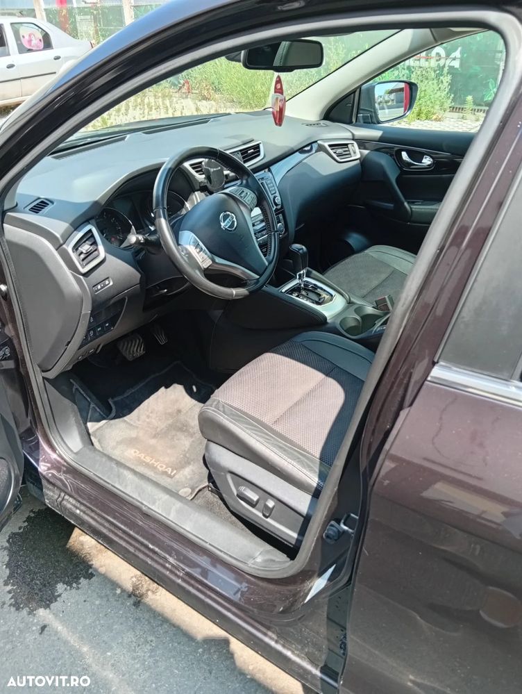 Nissan Qashqai 1.2 DIG-T Xtronic TEKNA - 16