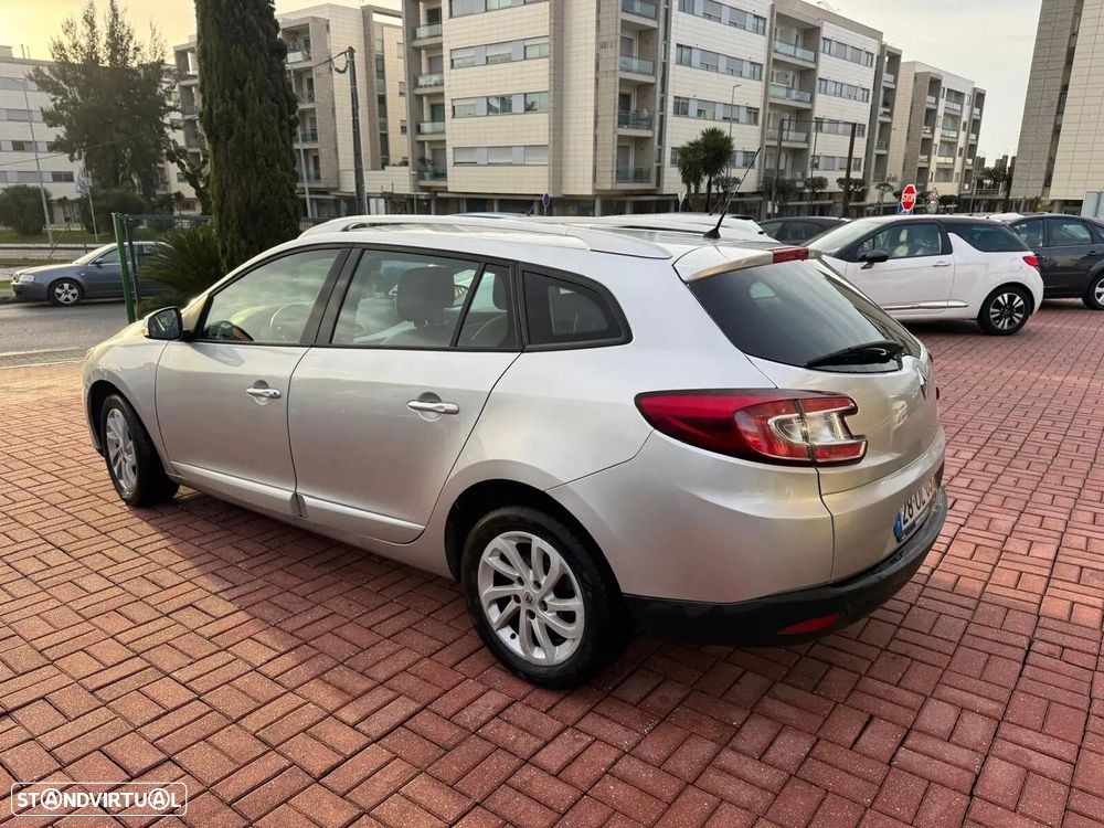 Renault Mégane Sport Tourer 1.5 dCi Limited - 10