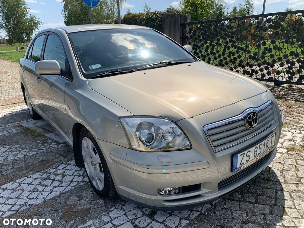 Toyota Avensis 1.8 VVT-i Sol - 7
