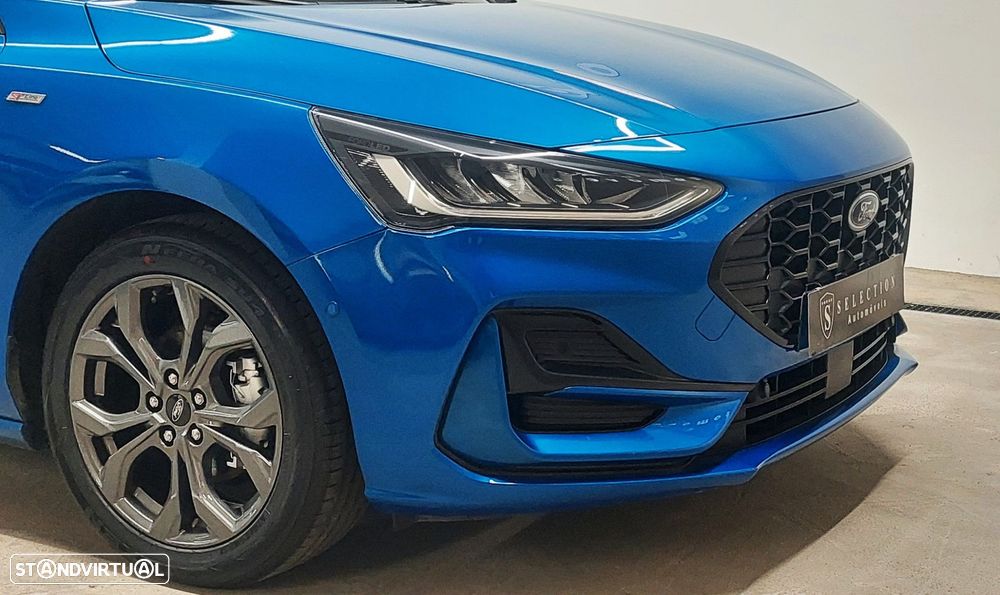 Ford Focus 1.0 EcoBoost MHEV ST-Line - 24
