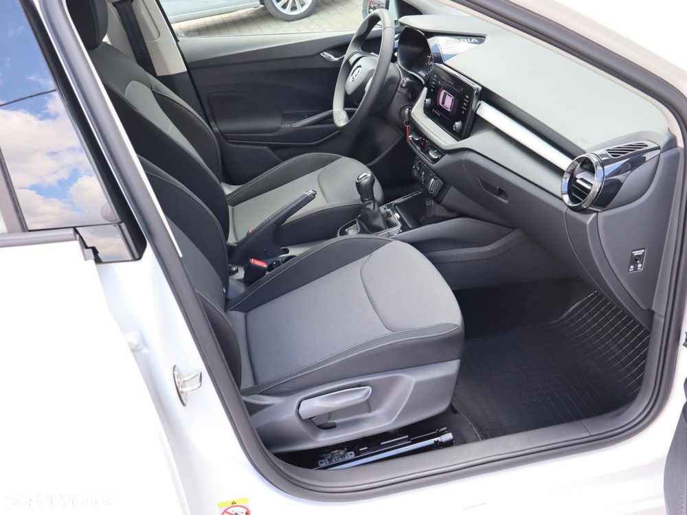 Skoda Fabia - 6