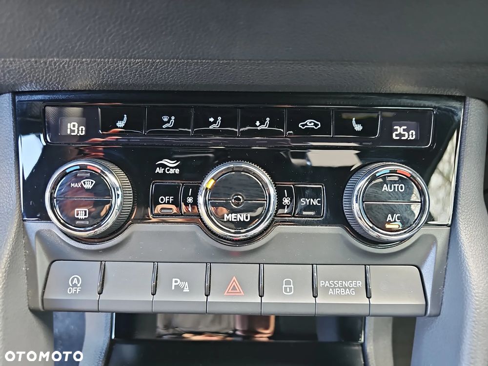 Skoda Karoq 1.5 TSI ACT Sportline DSG - 21