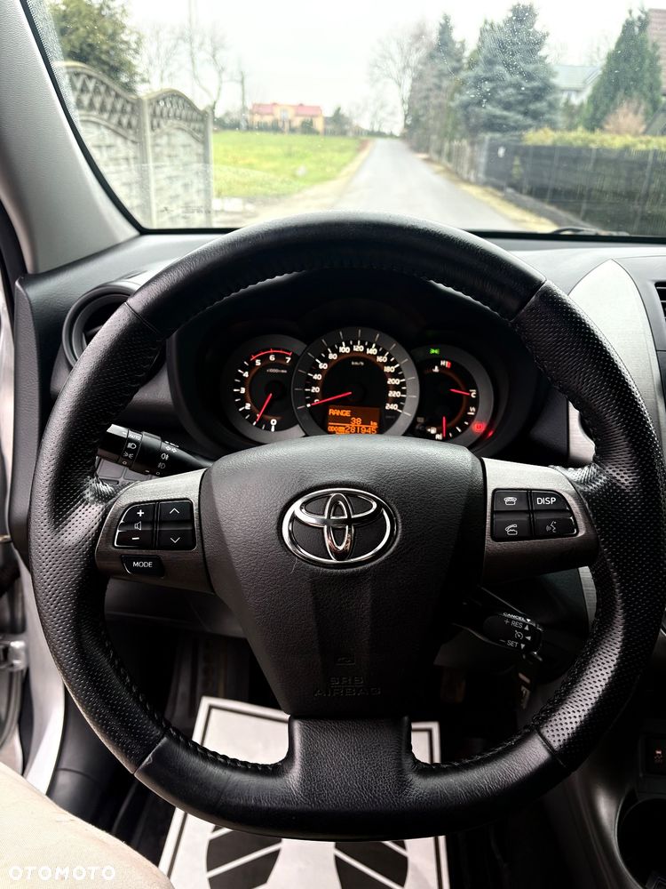 Toyota RAV4 2.2 D-4D Prestige - 27