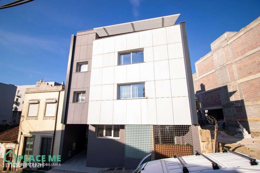 Apartamento T3 na Rua da Boavista - Braga c/ 128m2 de Terraço - Grande imagem: 2/35